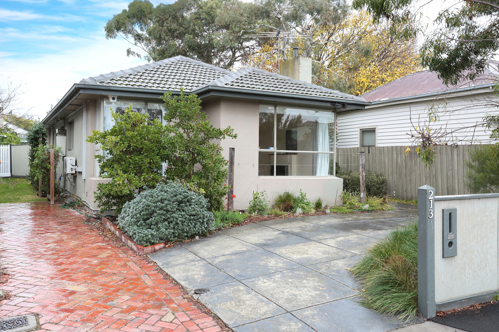 213 Douglas Parade, Newport, VIC 3015, Newport - Thumbnail 2
