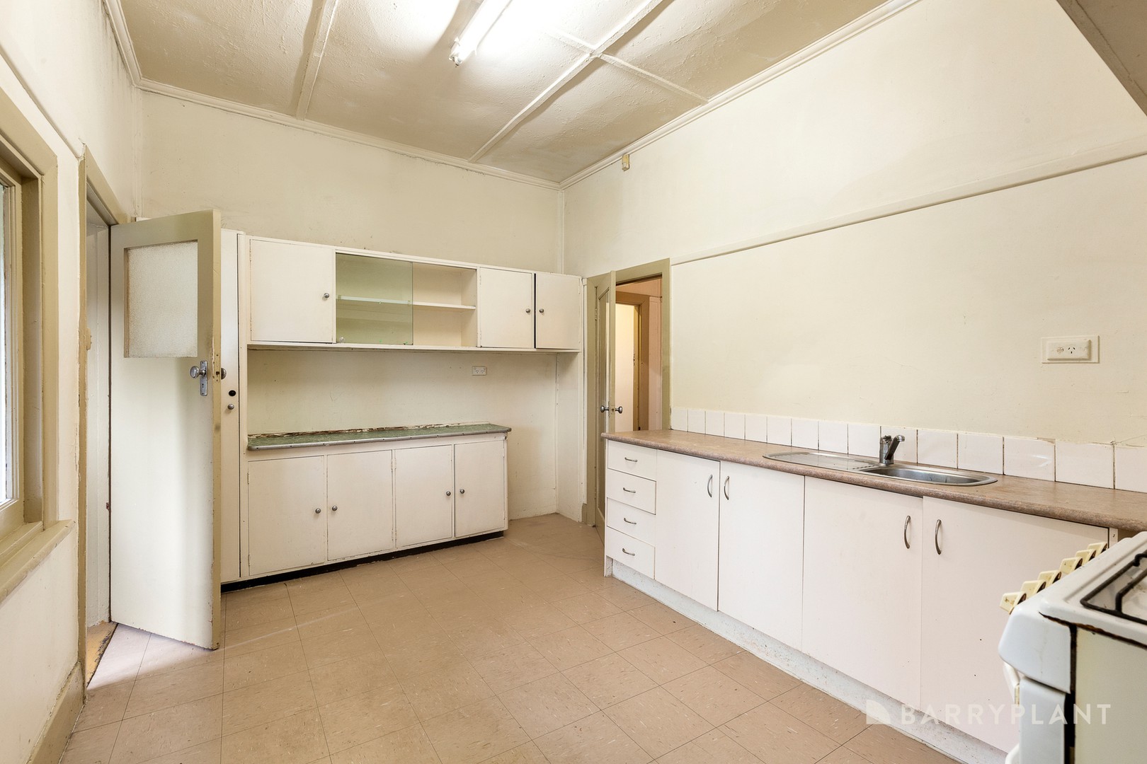213 Melville Road, Brunswick West, VIC 3055, Brunswick West - Thumbnail 5