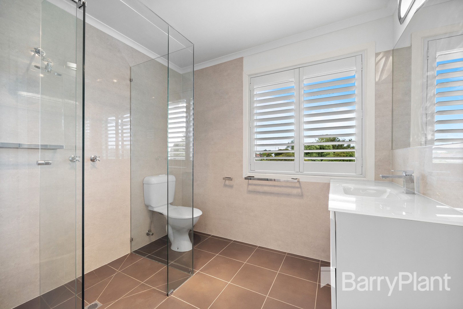 213 Russell Street, Newington, VIC 3350, Newington - Thumbnail 6