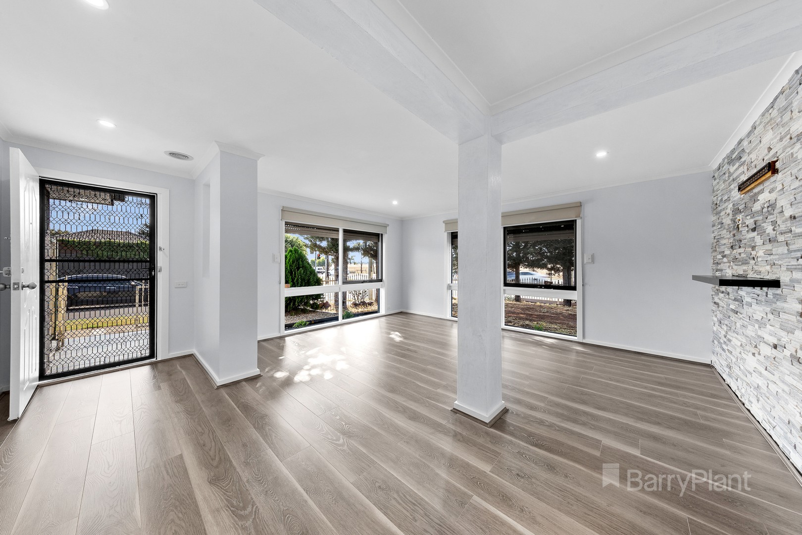 213 Taylors Road, St Albans, VIC 3021, St Albans - Thumbnail 4