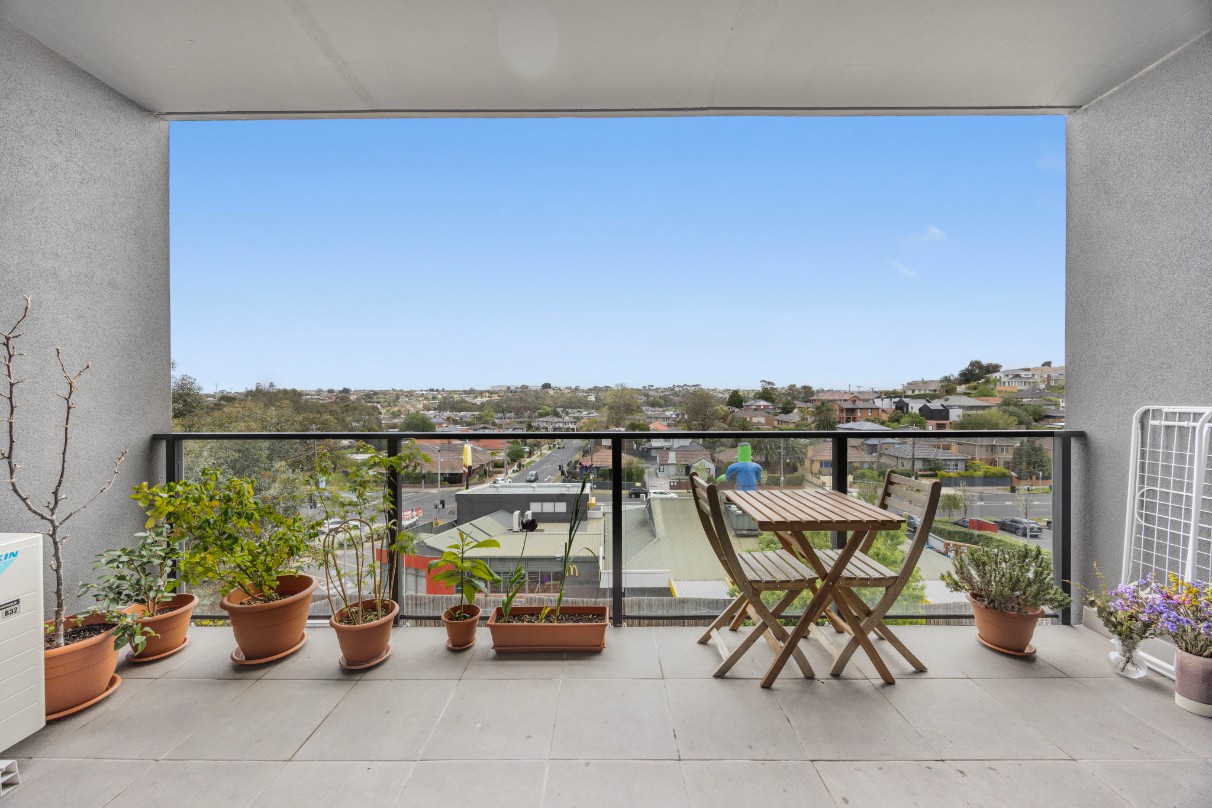 214/2 Bailey Crescent, Oak Park, VIC 3046 - Thumbnail 2 - 08/10/2025