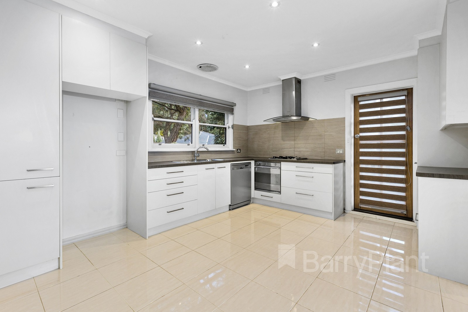 214 Forest Road, Boronia, VIC 3155, Boronia - Thumbnail 3