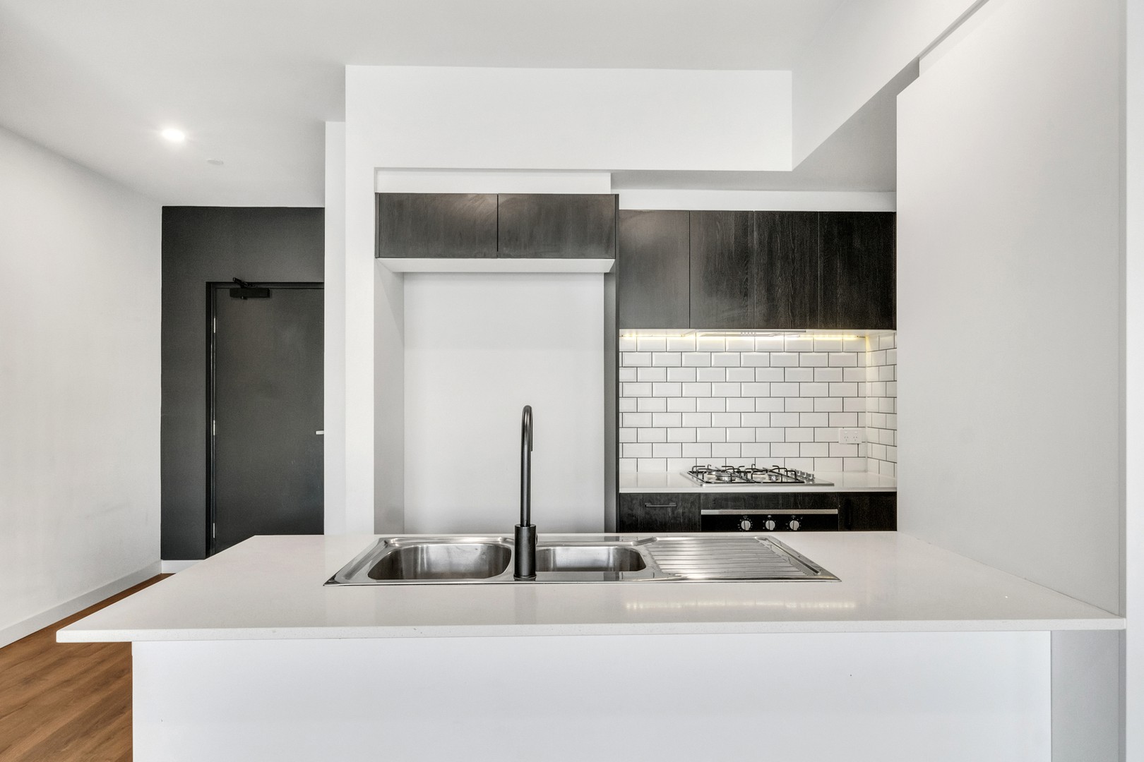 215/2 Fortitude Drive, Craigieburn, VIC 3064, Craigieburn - Thumbnail 3