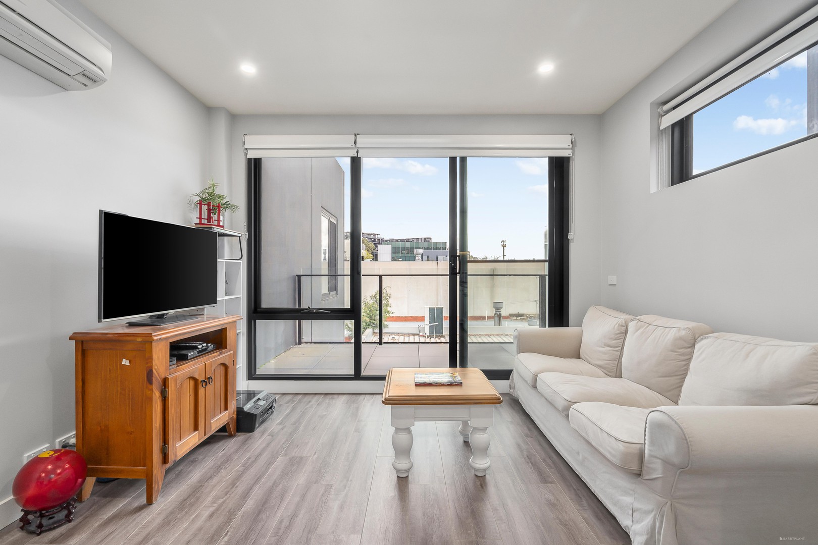 215/55-65 Railway Road, Blackburn, VIC 3130, Blackburn - Thumbnail 3