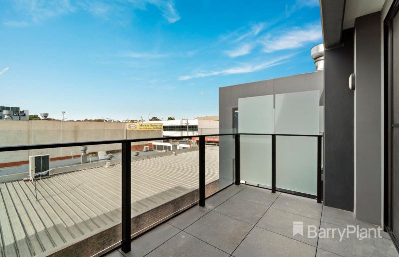 215/55 Railway Road, Blackburn, VIC 3130, Blackburn - Thumbnail 4
