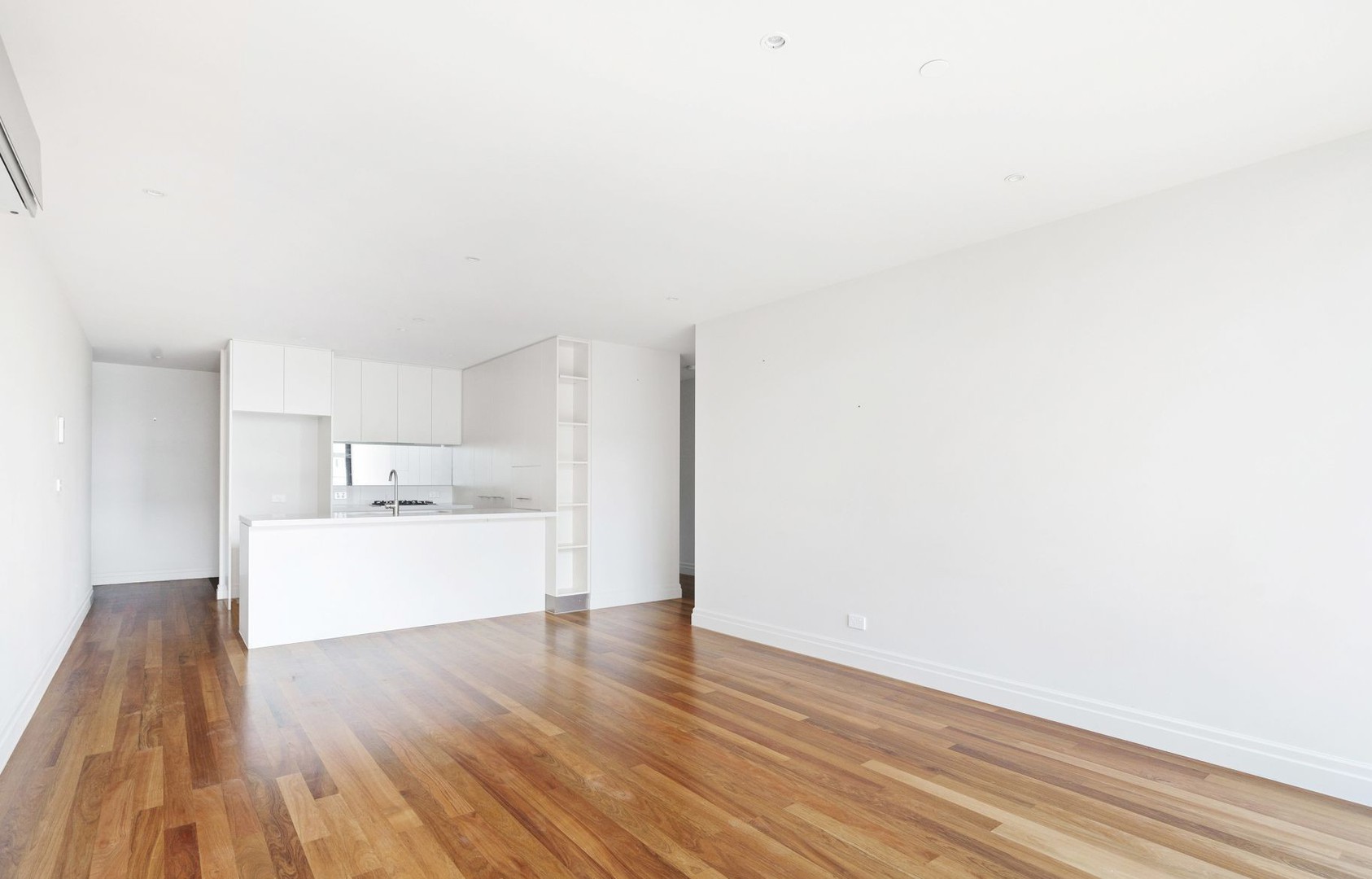 215/7-11 Berkeley Street, Doncaster, VIC 3108, Doncaster - Thumbnail 2