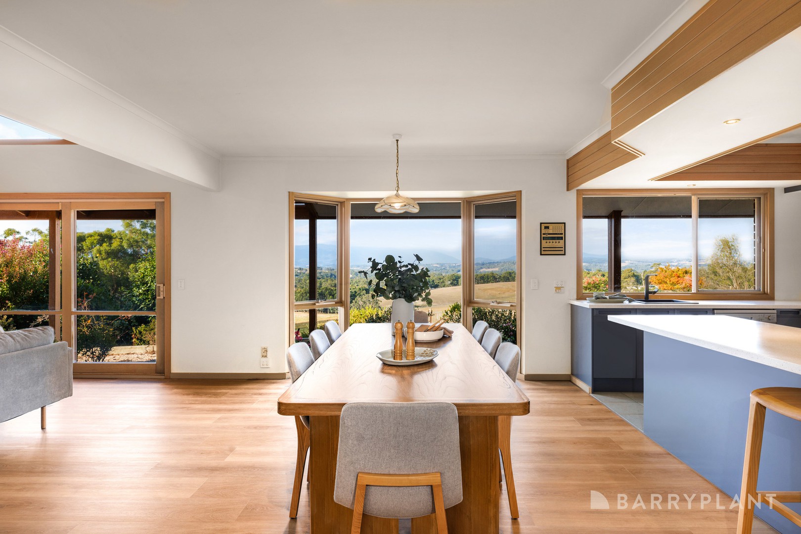 215 Holden Road, Seville, VIC 3139, Seville - Thumbnail 7