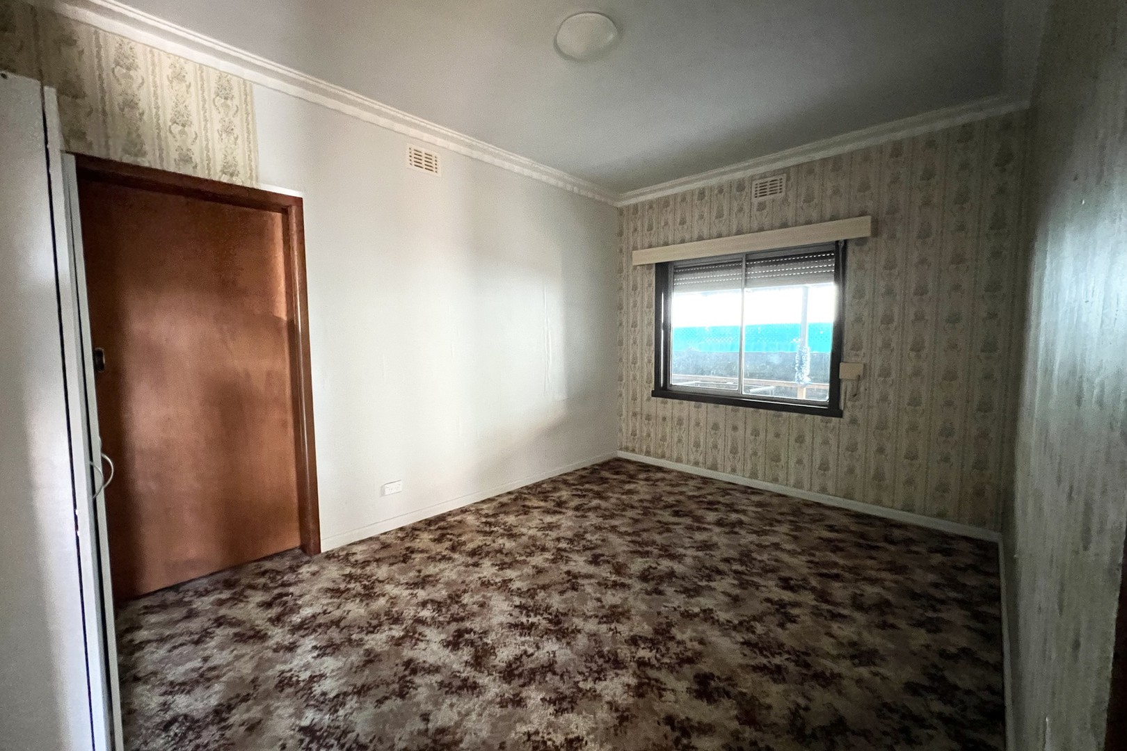 215 Main Road West, St Albans, VIC 3021, St Albans - Thumbnail 7