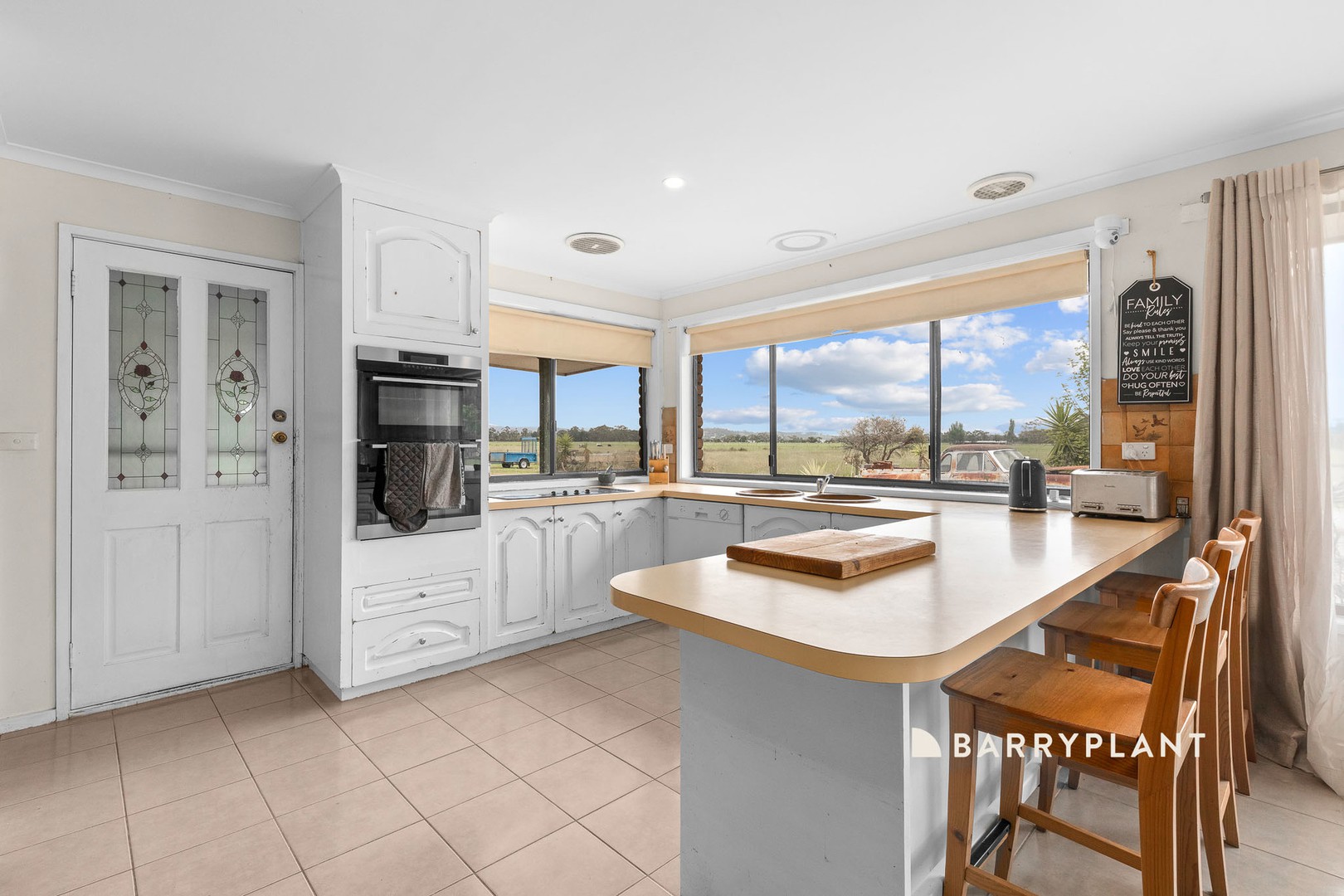 215 Mccraws Road, Nar Nar Goon, VIC 3812, Nar Nar Goon - Thumbnail 3