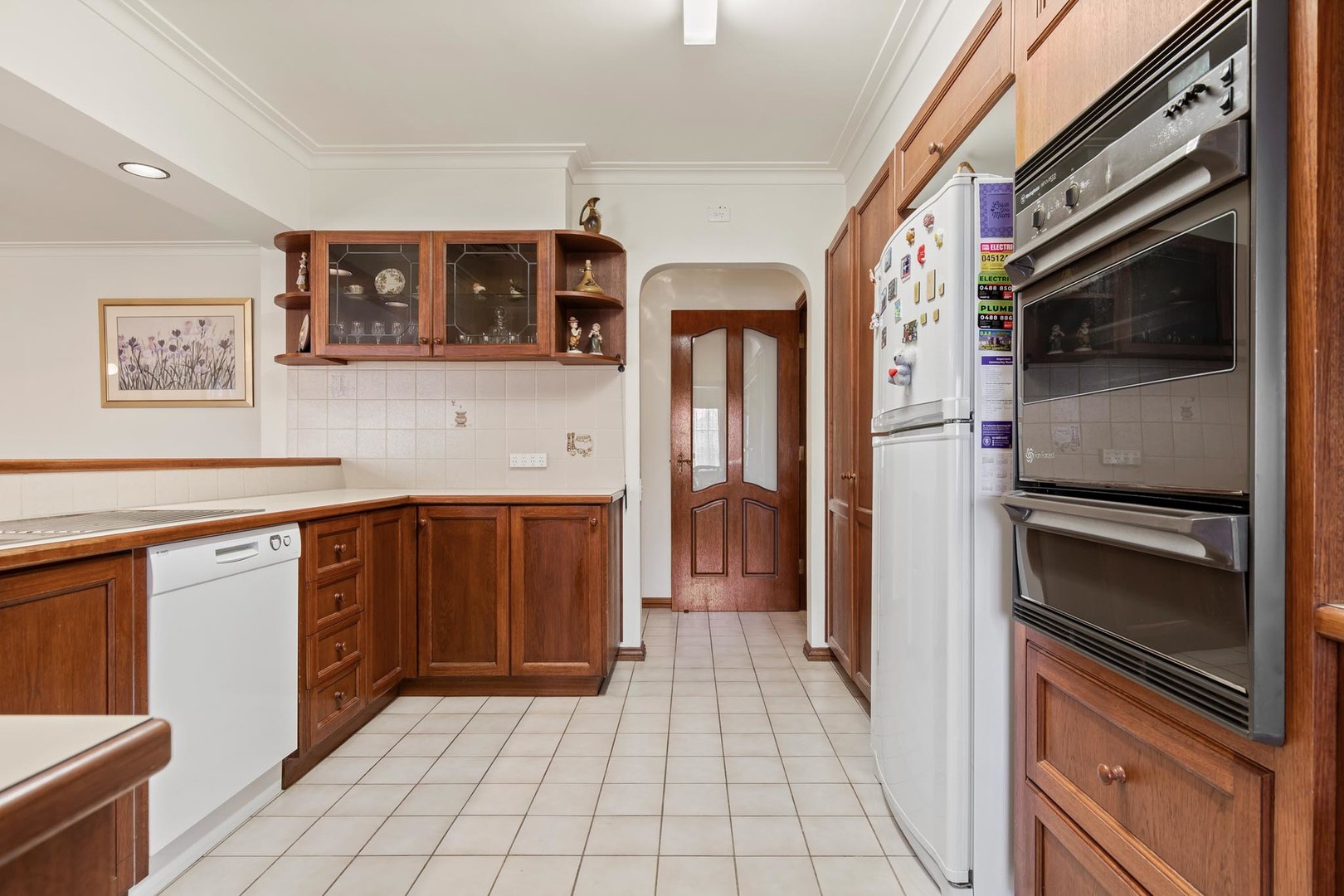 216 Burrowye Crescent, Keilor, VIC 3036, Keilor - Thumbnail 5