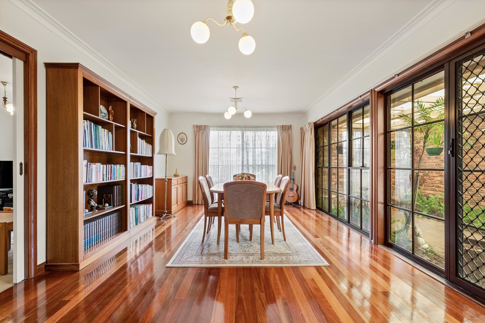 216 Burrowye Crescent, Keilor, VIC 3036, Keilor - Thumbnail 7