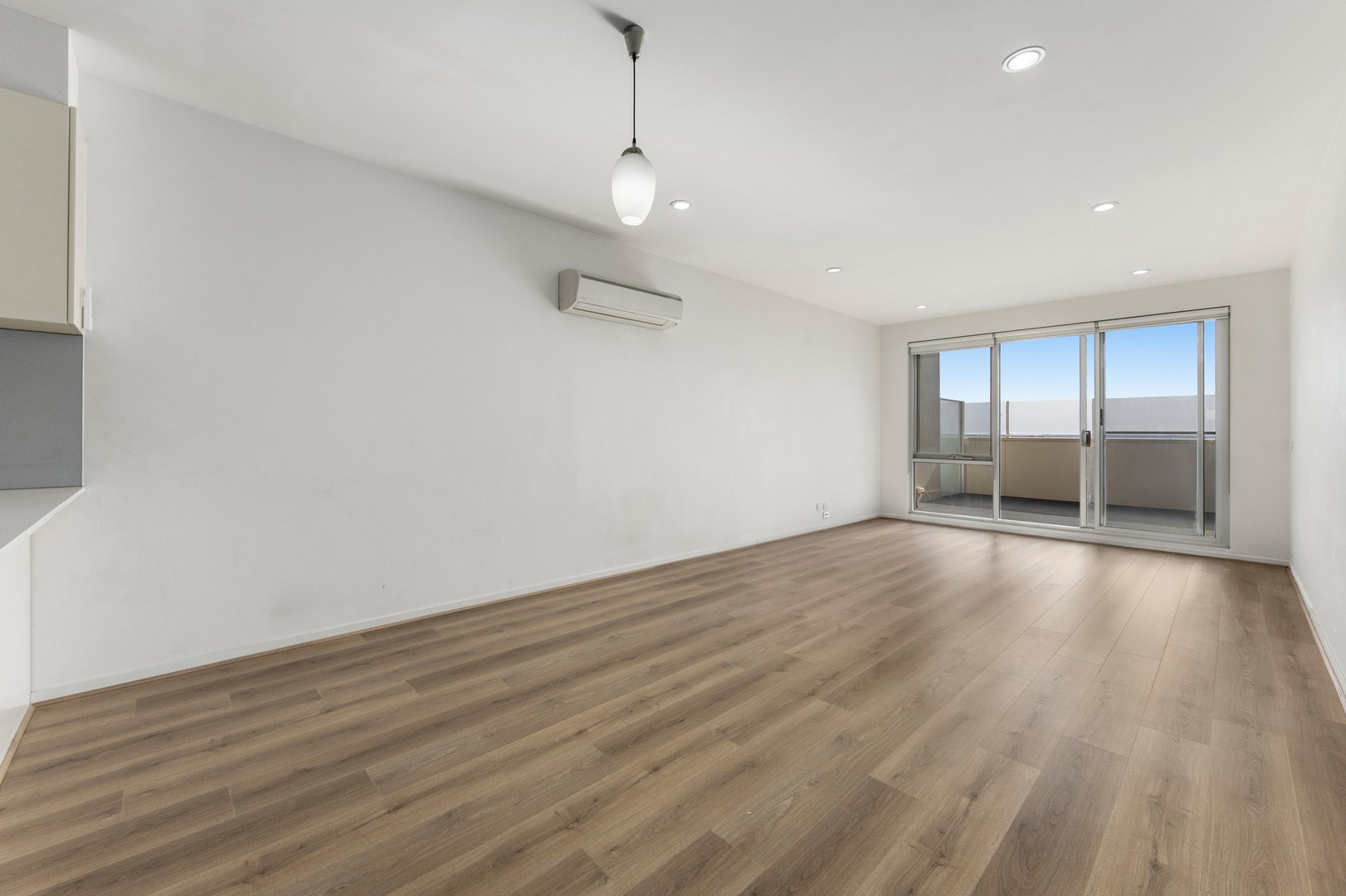 217/8 Berkeley Street, Doncaster, VIC 3108, Doncaster - Thumbnail 5