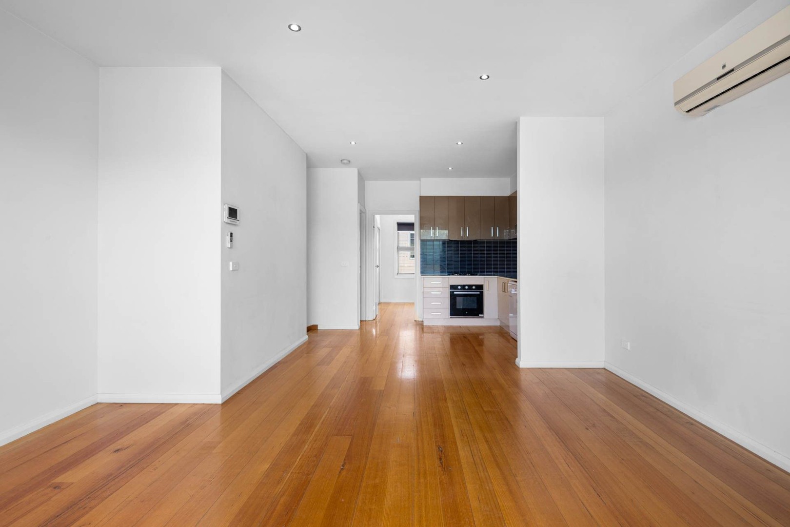 219 Melbourne Rd, Rippleside, VIC 3215, Rippleside - Thumbnail 3