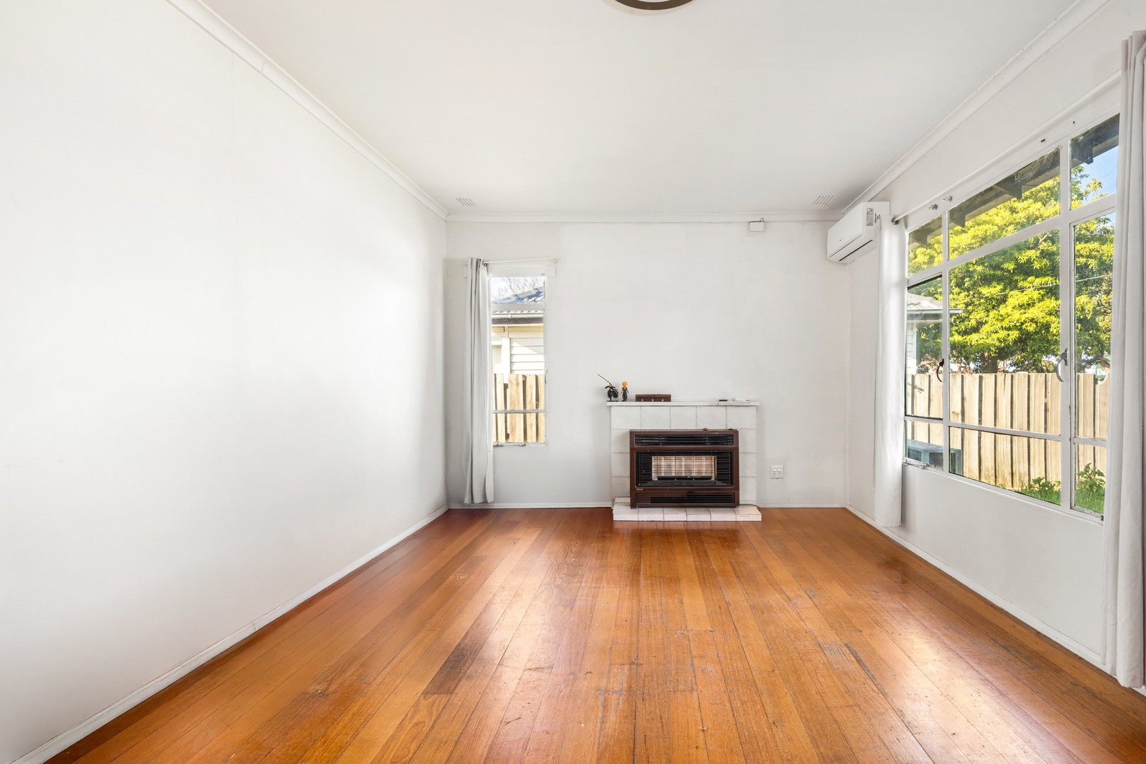 219 Princes Highway, Corio, VIC 3214 - Thumbnail 2 - 23/09/2025