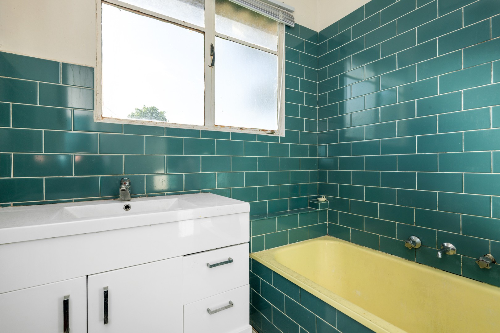 219 Princes Highway, Corio, VIC 3214, Corio - Thumbnail 4