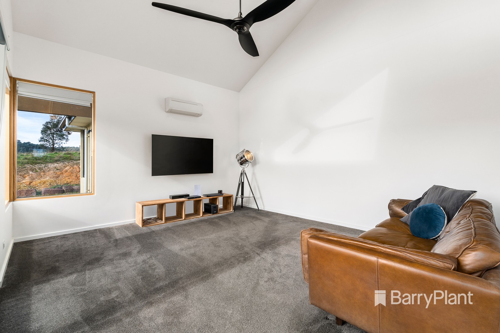 2195  Heidelberg-Kinglake  RoadSt Andrews, VIC 3761  - Leased, St Andrews - Thumbnail 6
