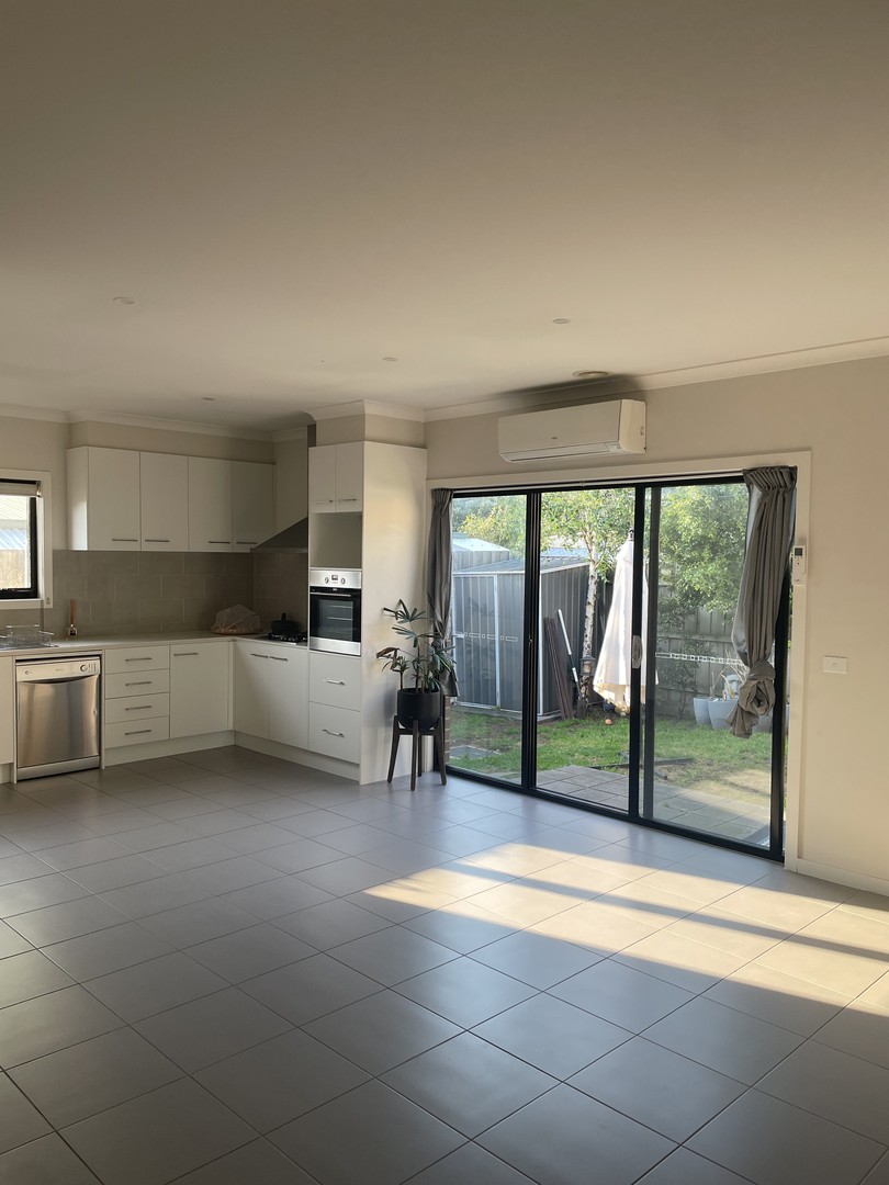 21A Henry  Crescent, Seaford, VIC 3198, Seaford - Thumbnail 6