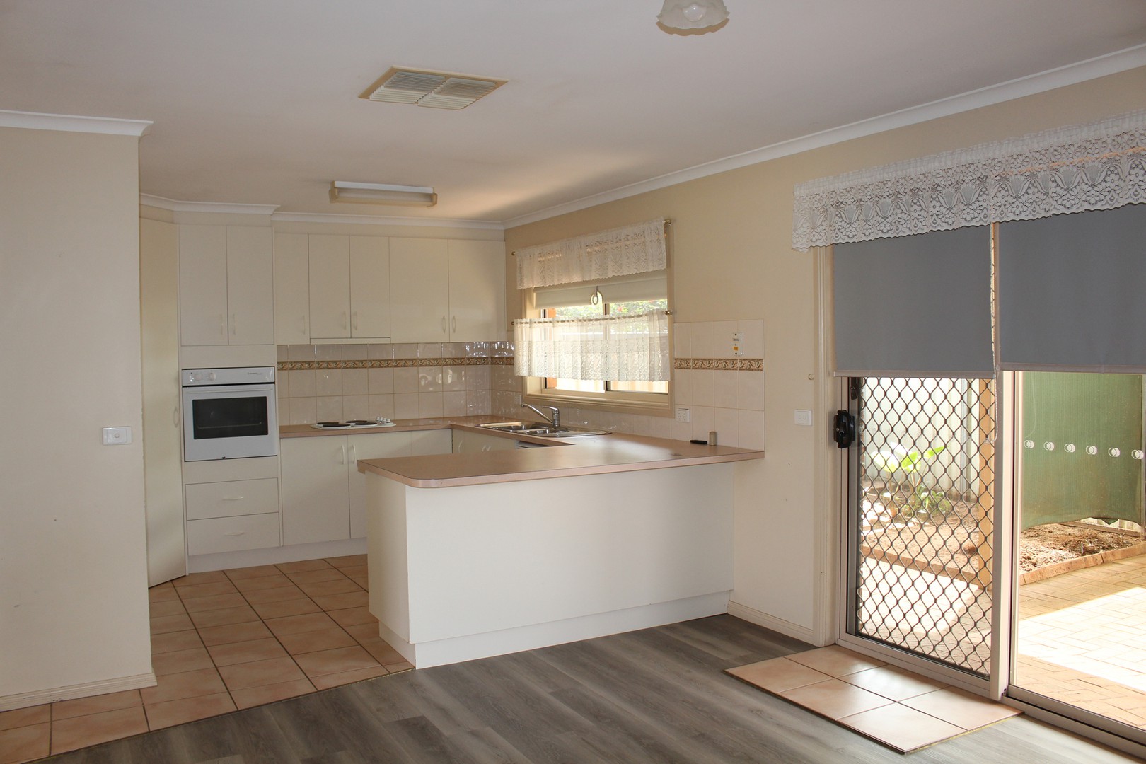 21A Olivewood Drive, Mildura, VIC 3500, Mildura - Thumbnail 3