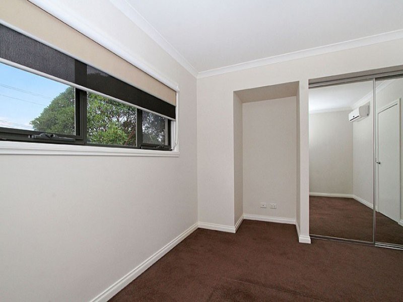 21B Locksley Avenue, Reservoir, VIC 3073, Reservoir - Thumbnail 6