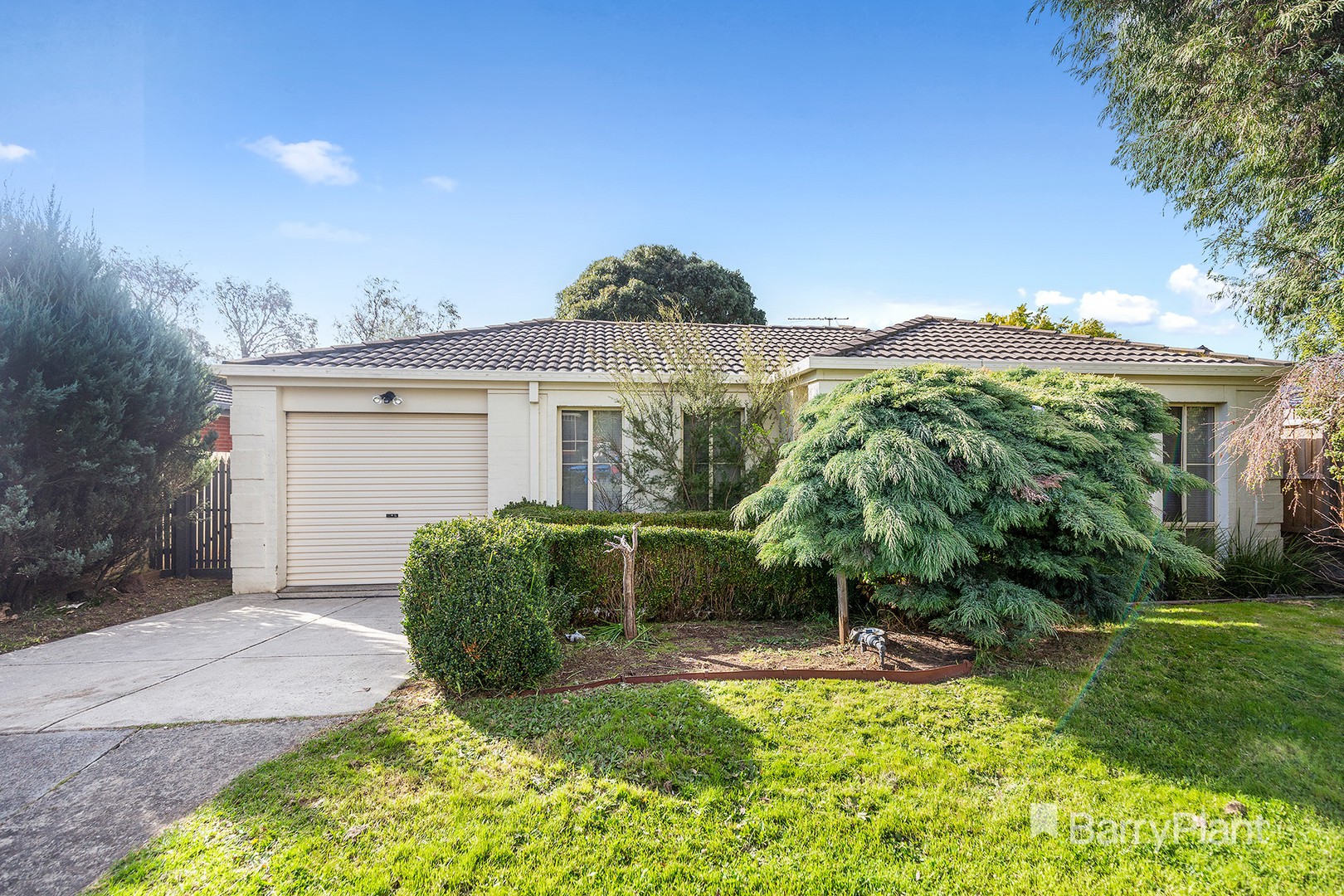 22 Abercairn Drive, Narre Warren South, VIC 3805, Narre Warren South - Thumbnail 2