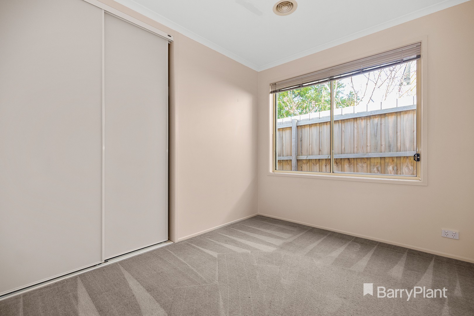22 Abercairn Drive, Narre Warren South, VIC 3805, Narre Warren South - Thumbnail 7