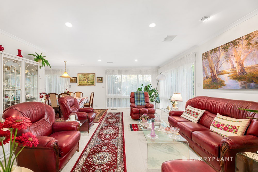 22 Alderford Drive, Wantirna, VIC 3152 - Thumbnail 2 - 06/03/2025