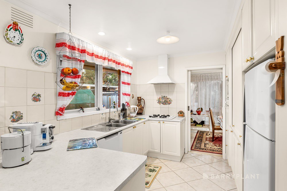 22 Alderford Drive, Wantirna, VIC 3152, Wantirna - Thumbnail 4