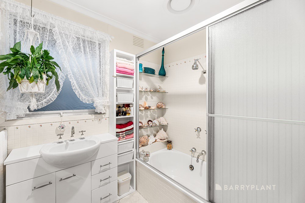 22 Alderford Drive, Wantirna, VIC 3152, Wantirna - Thumbnail 8