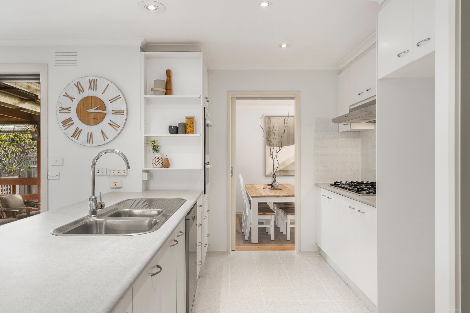 22 Allumba Drive, St Helena, VIC 3088, St Helena - Thumbnail 4