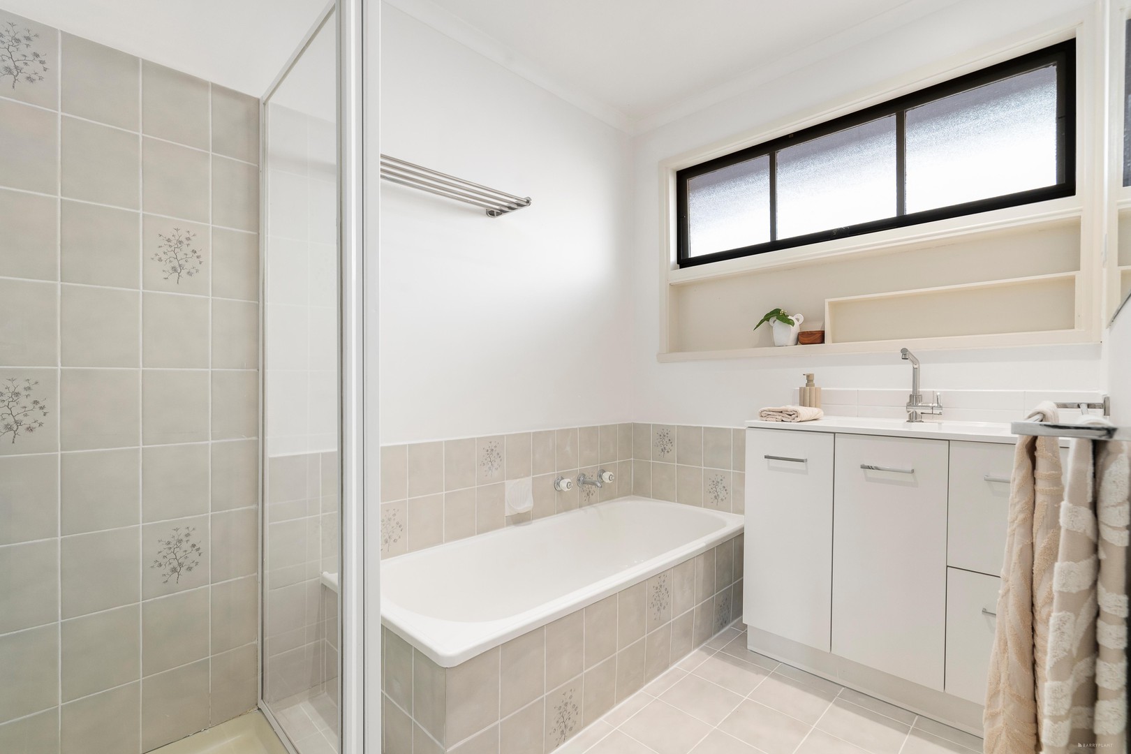 22 Allumba Drive, St Helena, VIC 3088, St Helena - Thumbnail 6