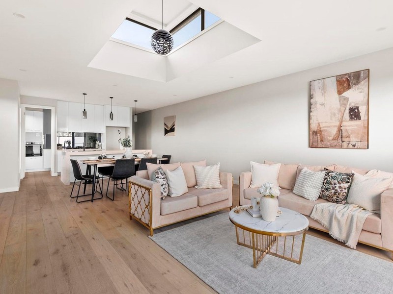 22 Anthony Avenue, Doncaster, VIC 3108 - Image - 12/11/2025