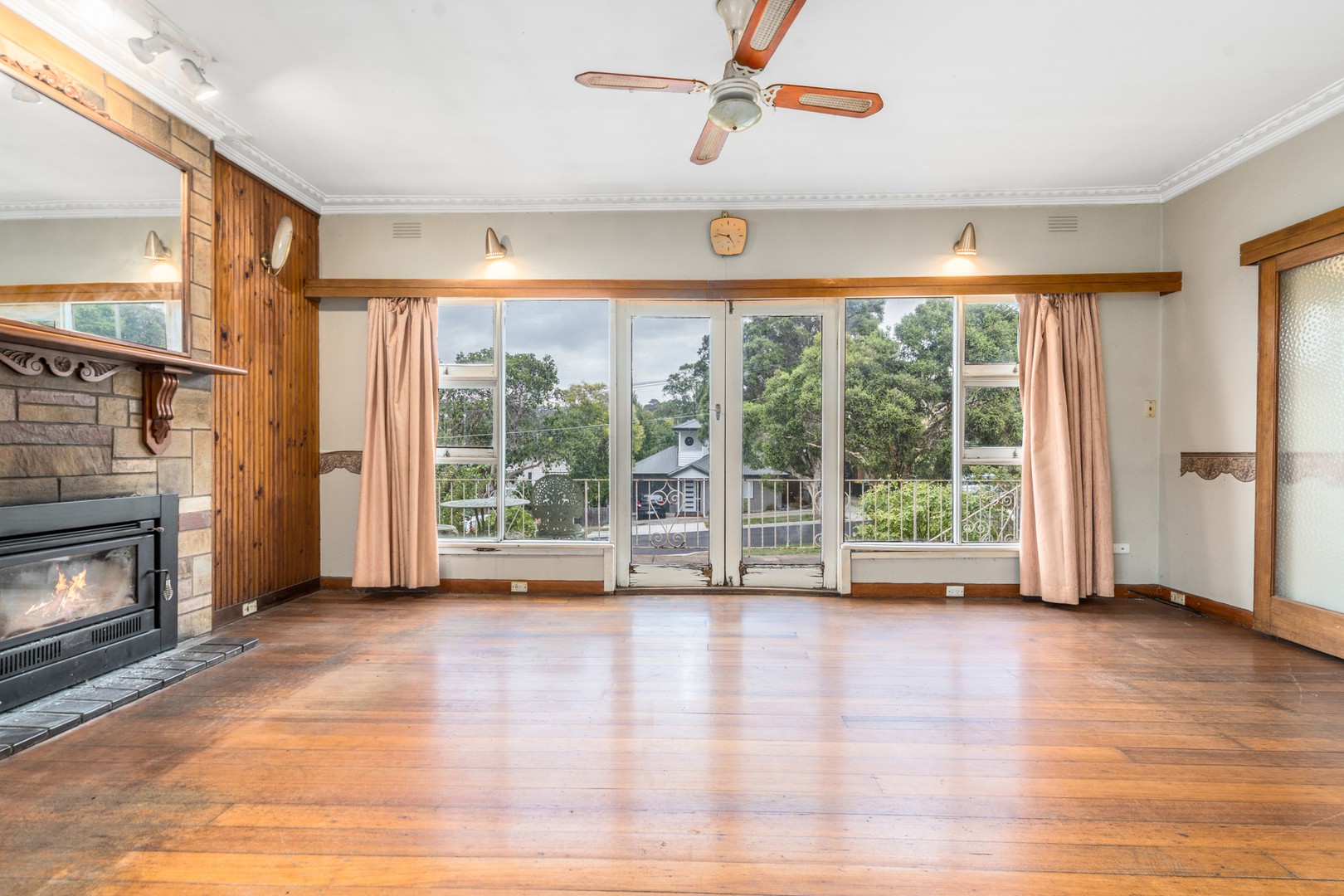 22 Arkana Avenue, Highton, VIC 3216, Highton - Thumbnail 3