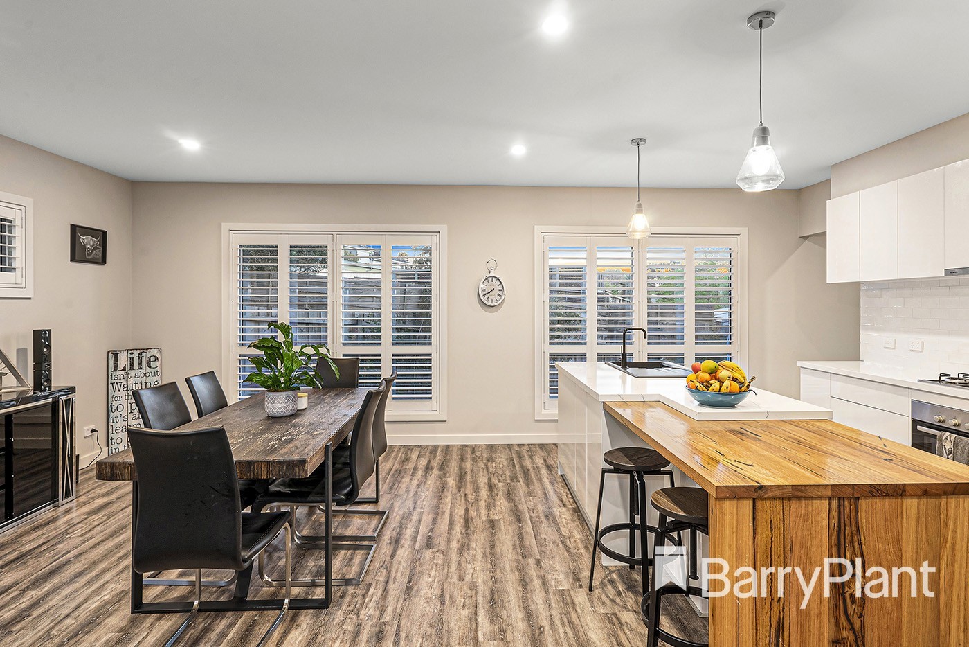 22 Ashton Avenue, Mooroolbark, VIC 3138, Mooroolbark - Thumbnail 3