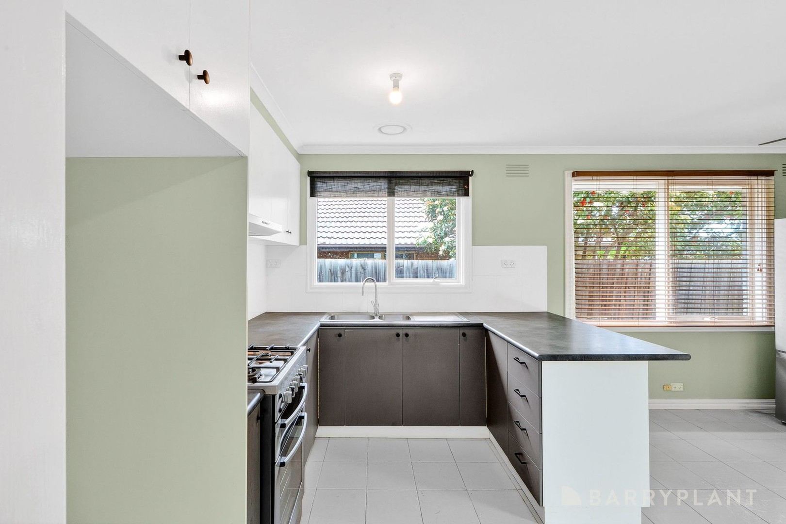 22 Bentley Crescent, Hoppers Crossing, VIC 3029, Hoppers Crossing - Thumbnail 7