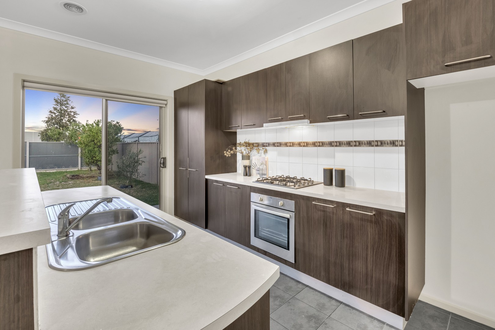 22 Berrima Close, Craigieburn, VIC 3064 - Thumbnail 2 - 26/04/2025