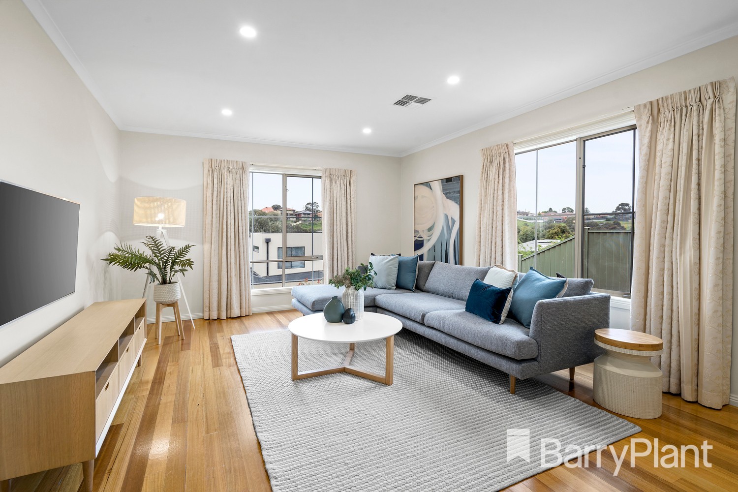 22 Bluebell Court, Sunshine North, VIC 3020, Sunshine North - Thumbnail 3