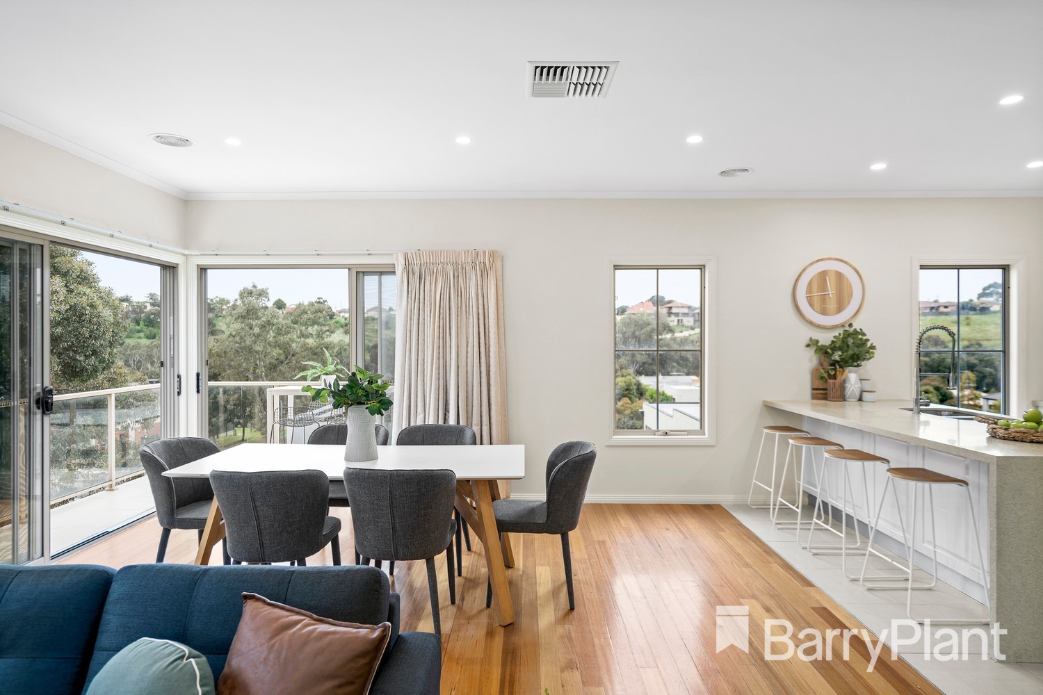 22 Bluebell Court, Sunshine North, VIC 3020, Sunshine North - Thumbnail 4