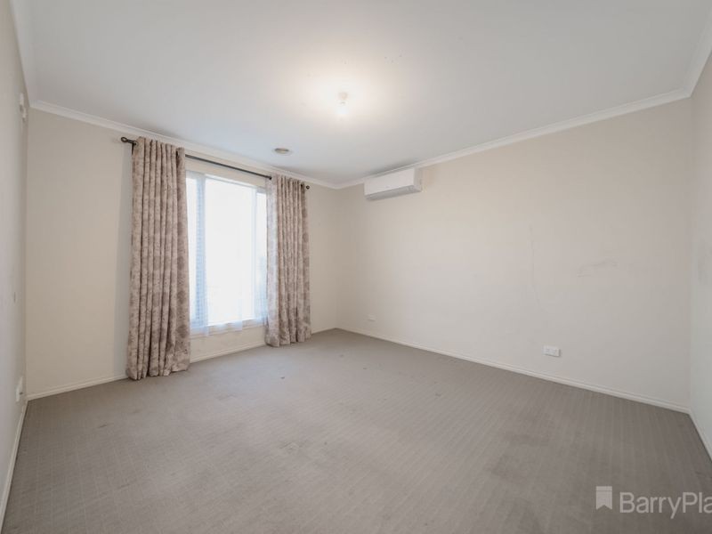 22 Bohemia Crescent, Pakenham, VIC 3810, Pakenham - Thumbnail 6