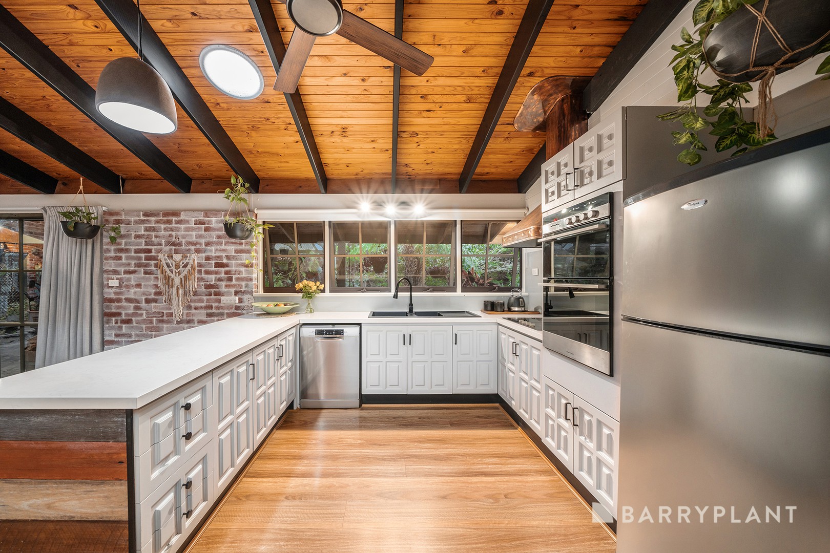 22 Braeside Drive, Launching Place, VIC 3139, Launching Place - Thumbnail 3