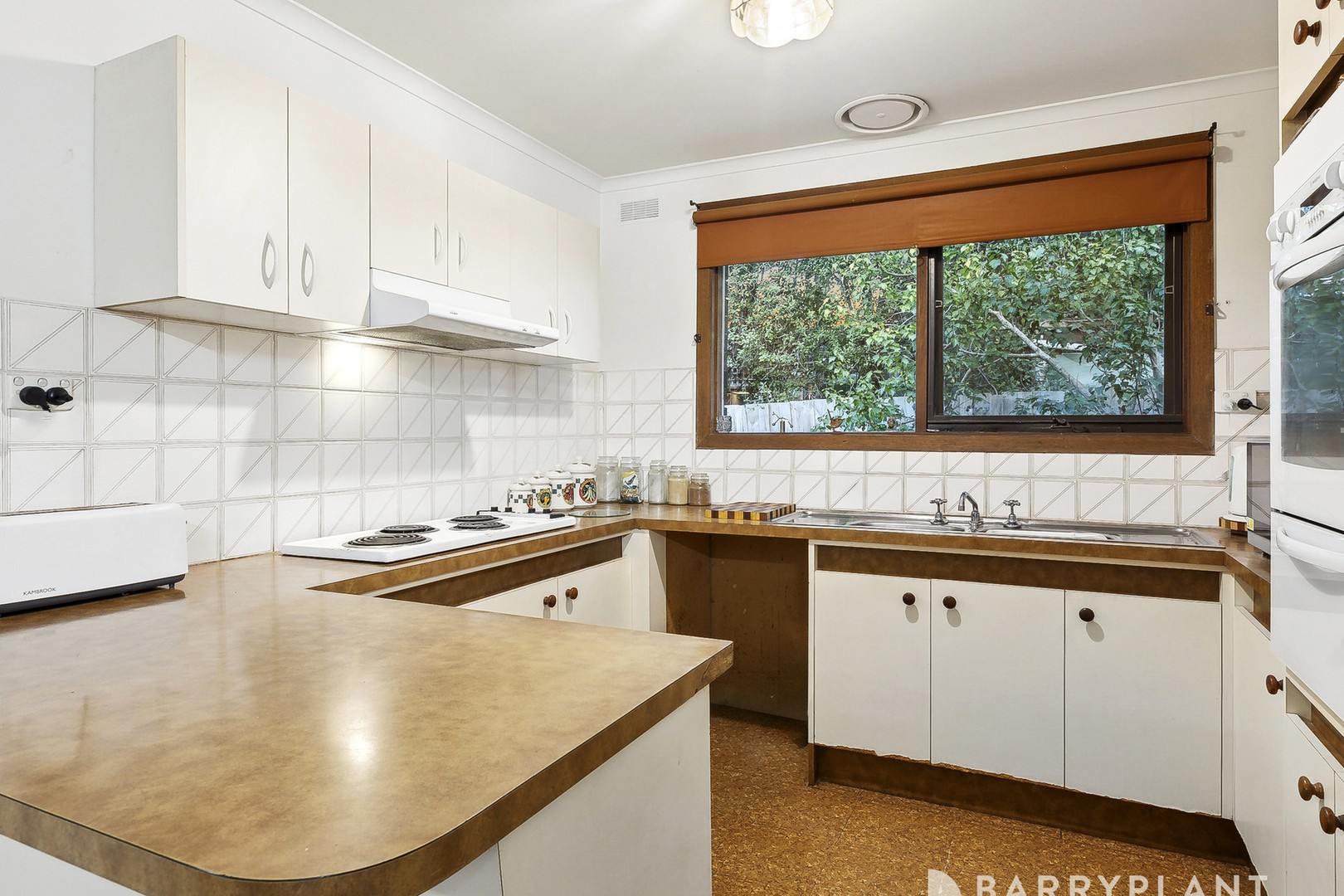 22 Broadgreen Avenue, Wantirna, VIC 3152, Wantirna - Thumbnail 3