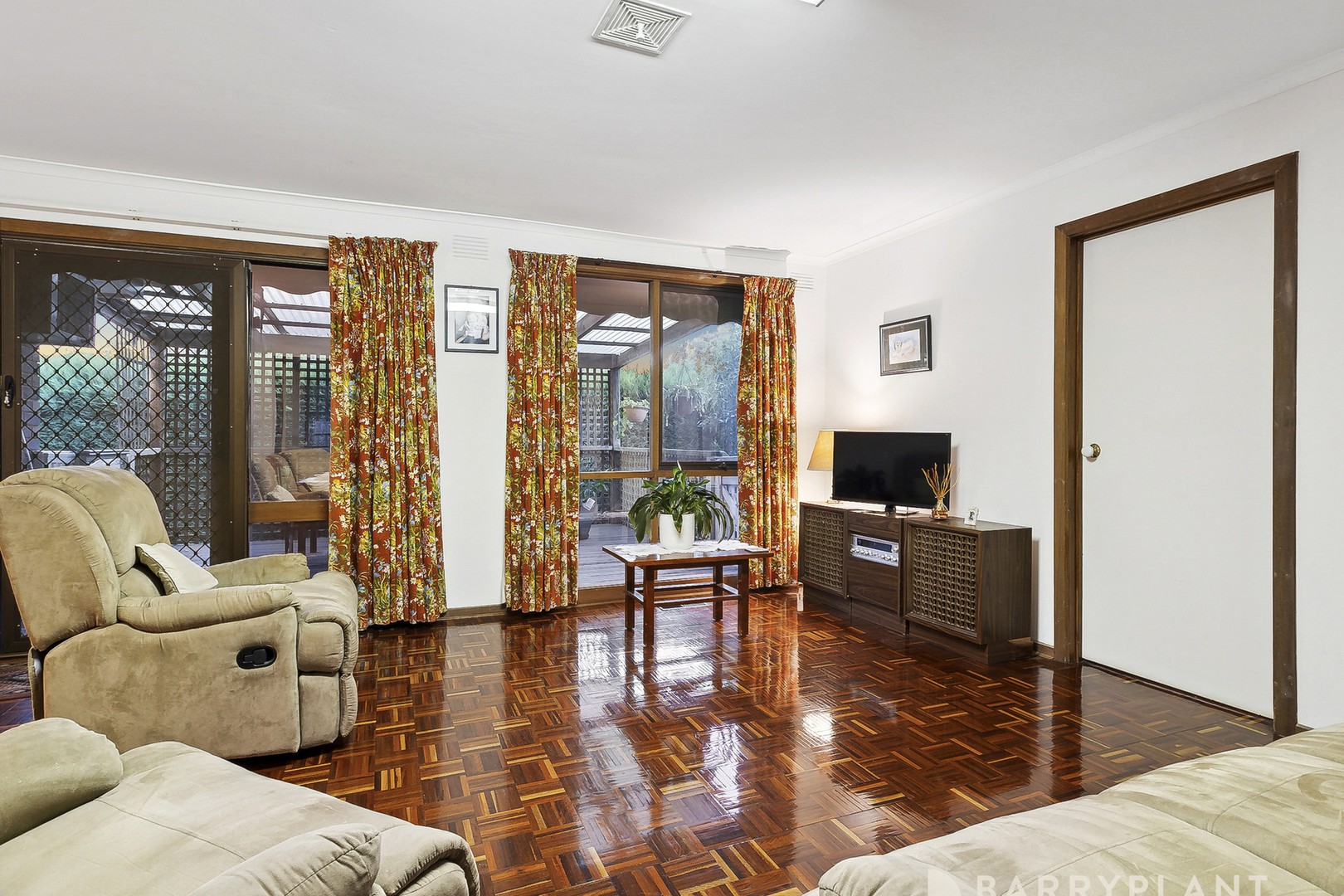 22 Broadgreen Avenue, Wantirna, VIC 3152, Wantirna - Thumbnail 5