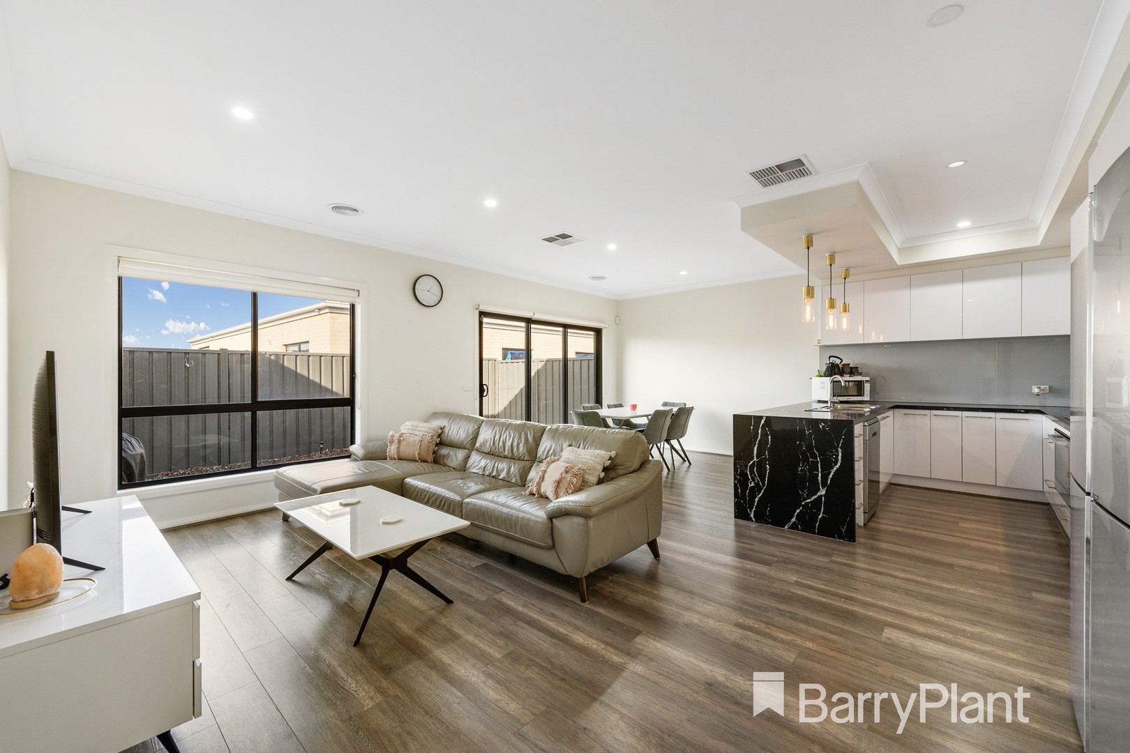 22 Broughton Avenue, Cobblebank, VIC 3338, Cobblebank - Thumbnail 7