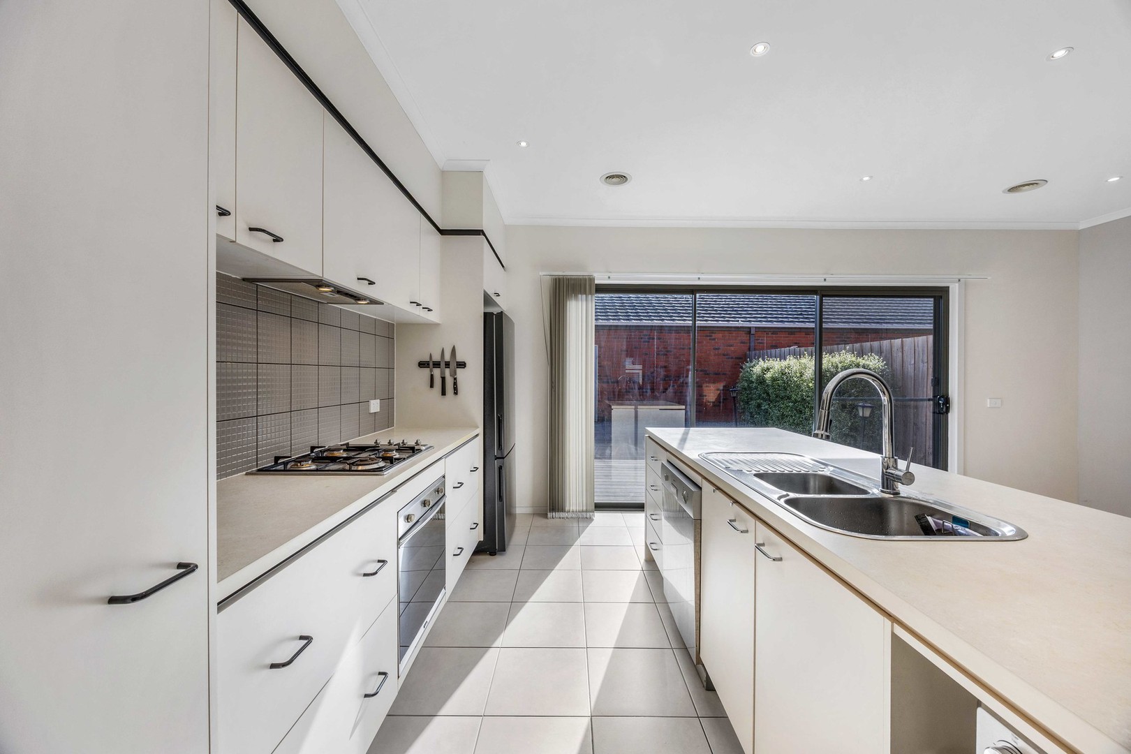 22 Buckhaven Street, Deer Park, VIC 3023, Deer Park - Thumbnail 3