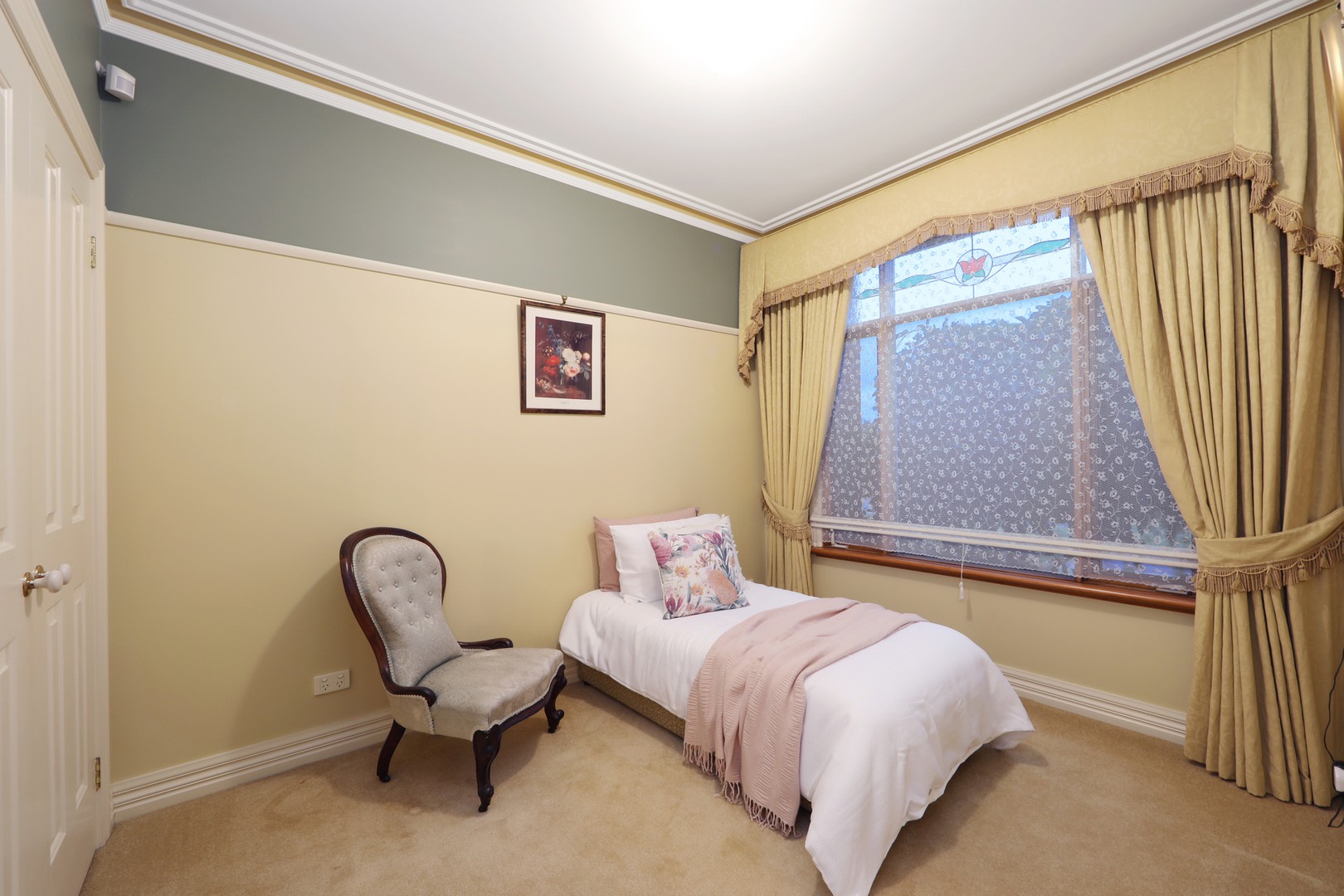 22 Camphor Close, Lysterfield, VIC 3156, Lysterfield - Thumbnail 4