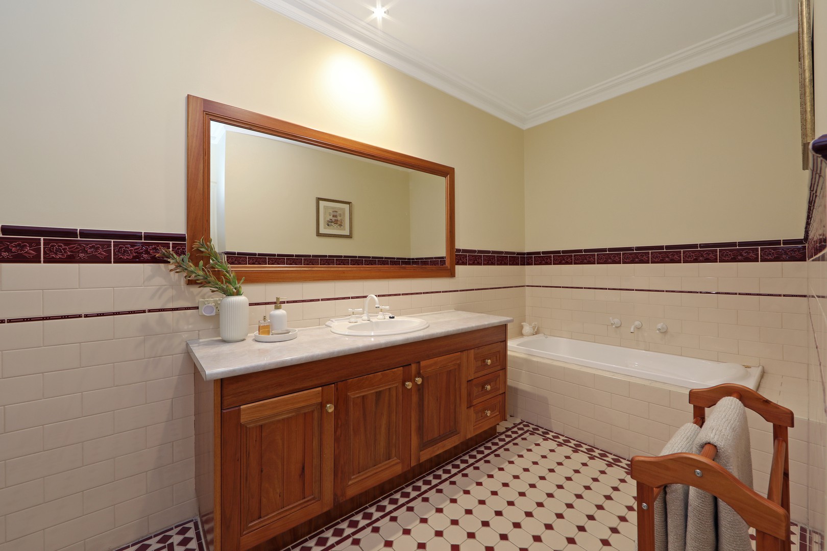 22 Camphor Close, Lysterfield, VIC 3156, Lysterfield - Thumbnail 5