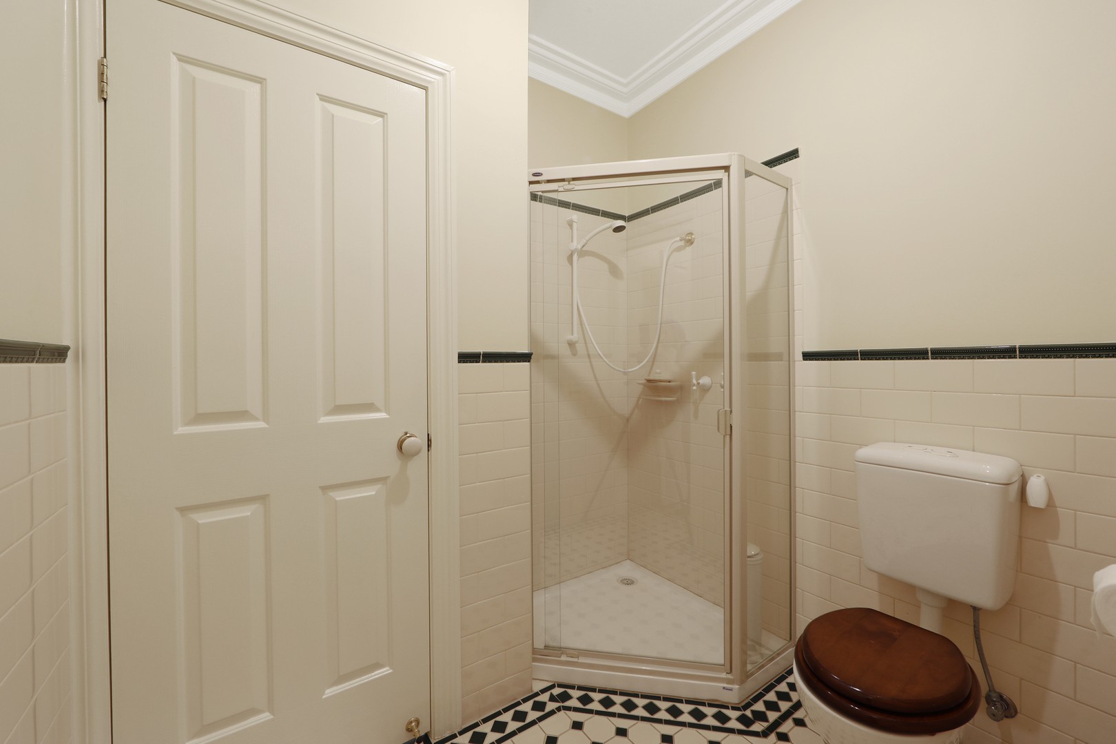 22 Camphor Close, Lysterfield, VIC 3156, Lysterfield - Thumbnail 7