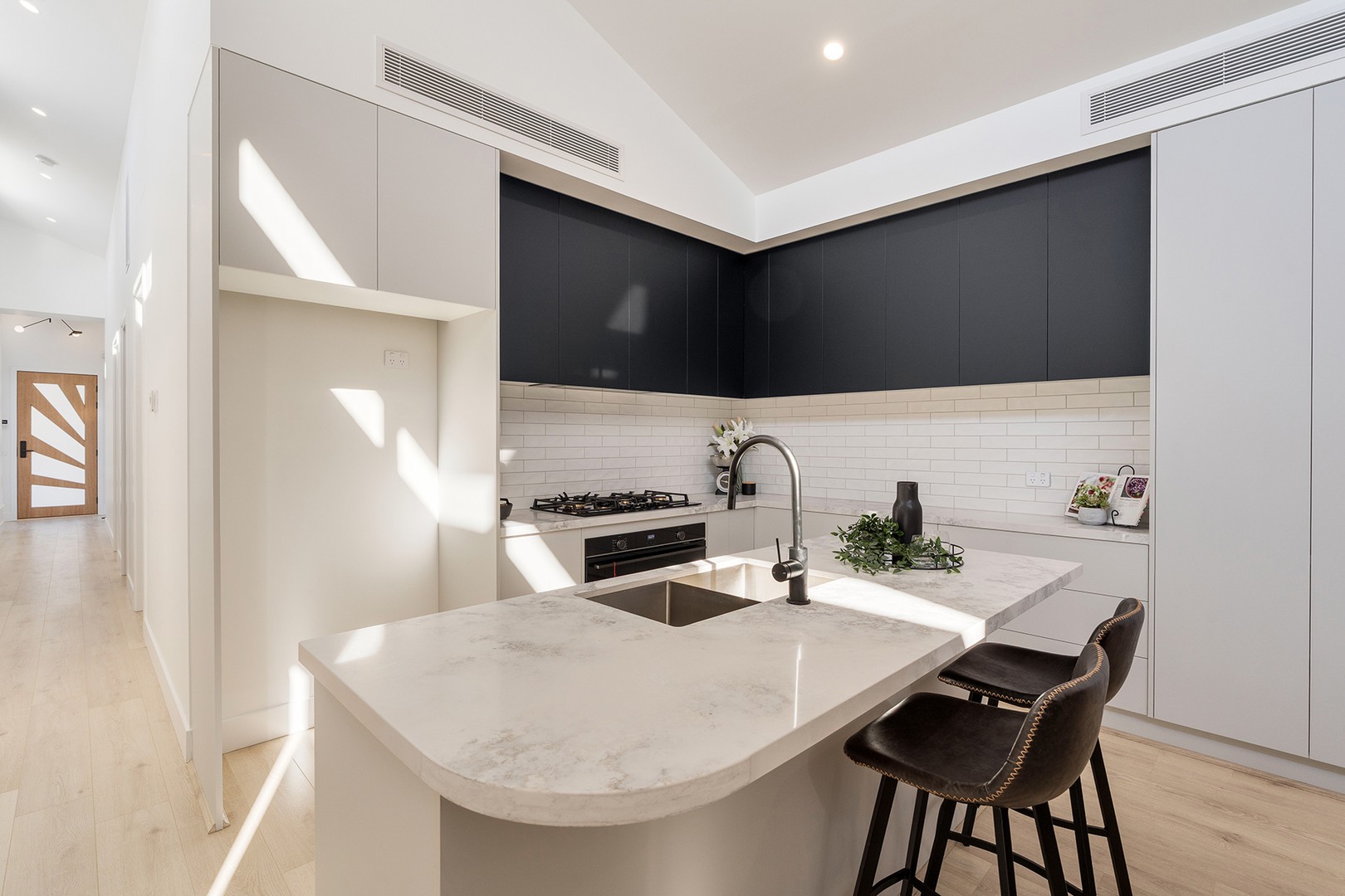 22 Chartreuse Street, Greenvale, VIC 3059 - Thumbnail 2 - 08/09/2025