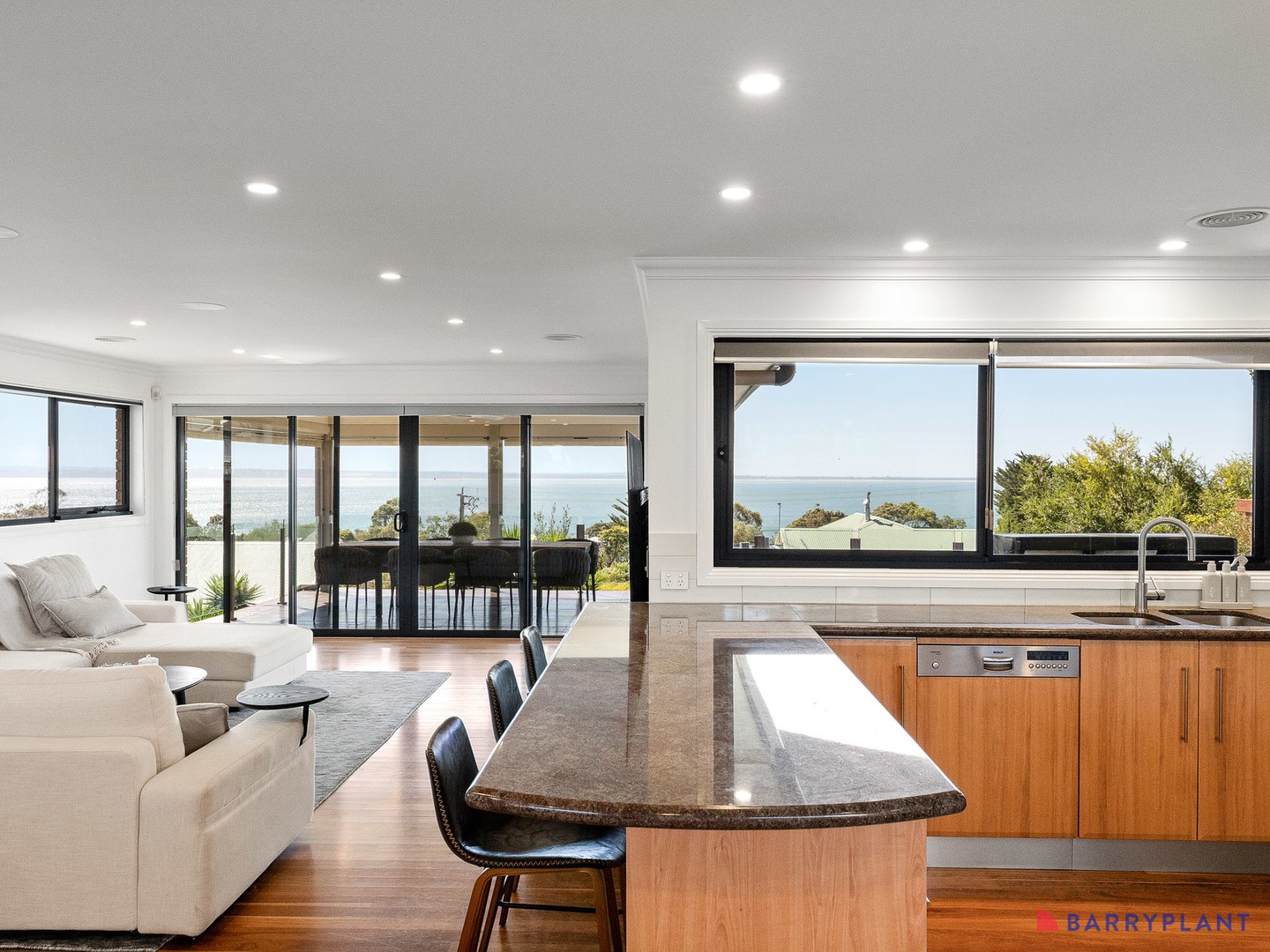 22 Chillingworth Road, Cowes, VIC 3922, Cowes - Thumbnail 3