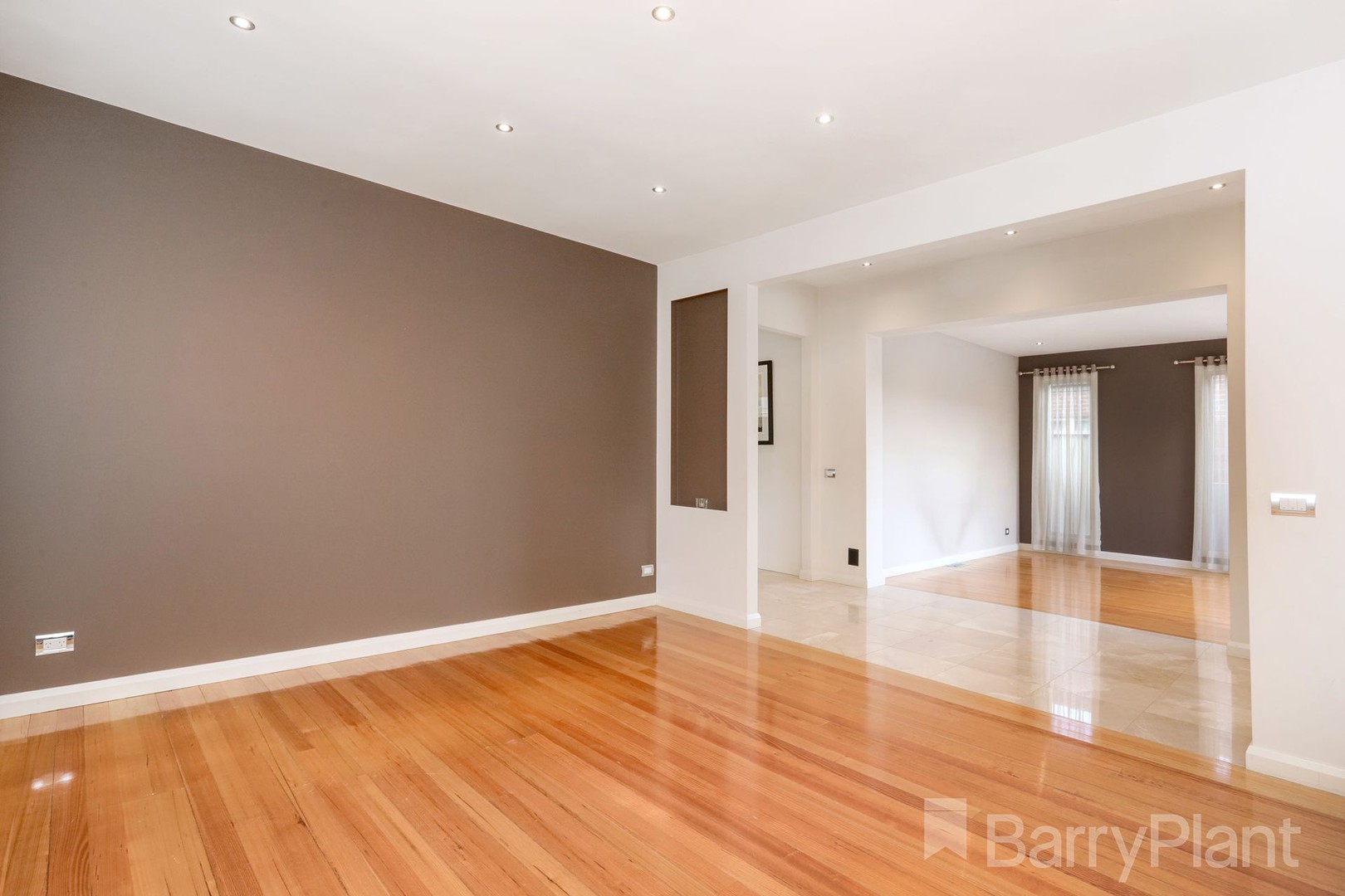 22 Clare Boulevard, Greenvale, VIC 3059, Greenvale - Thumbnail 6