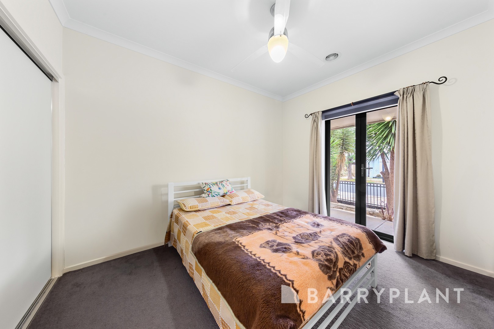 22 Clementson Drive, Caroline Springs, VIC 3023, Caroline Springs - Thumbnail 4